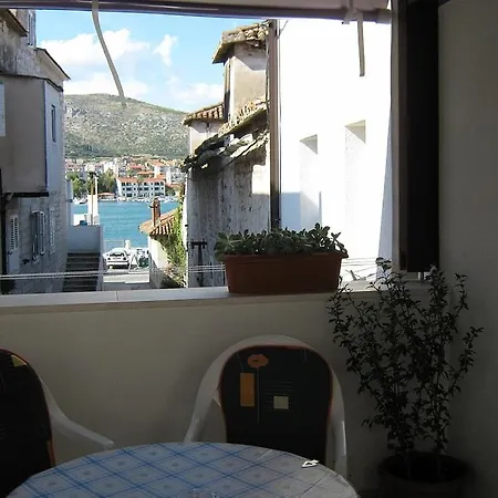 In With Terrace, Air Conditioning, Wifi, Washing Machine 4237-4