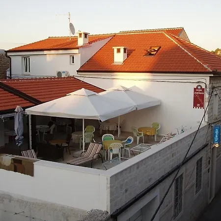 Vendégház In With Terrace, Air Conditioning, Wifi, Washing Machine 4237-4 *