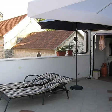 In With Terrace, Air Conditioning, Wifi, Washing Machine 4237-4